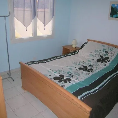 Villa 2